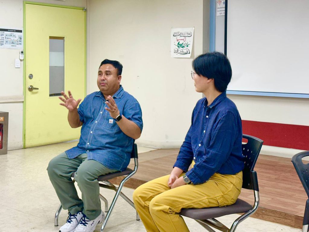 2025년 09월 10일 다큐멘터리 비닐하우스는 집이 아니다 들다방 상영 후 gv 무대 풍경